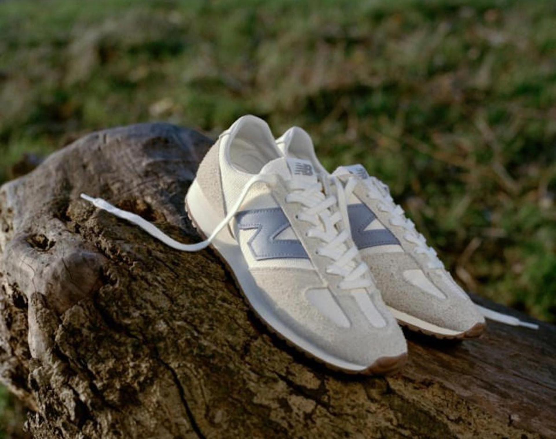 Step Back in Time: Discover New Balance’s Stylish New 70s-Inspired Lifestyle Sneaker! Step Back in Time: Discover New Balance’s Stylish New 70s-Inspired Lifestyle Sneaker!