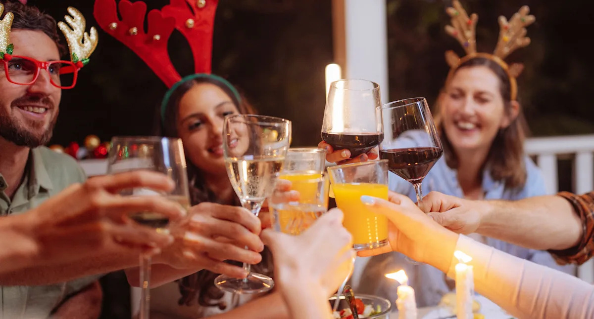 Expert Psychologist Shares Essential Tips for Navigating Toxic Relationships During the Holidays Expert Psychologist Shares Essential Tips for Navigating Toxic Relationships During the Holidays