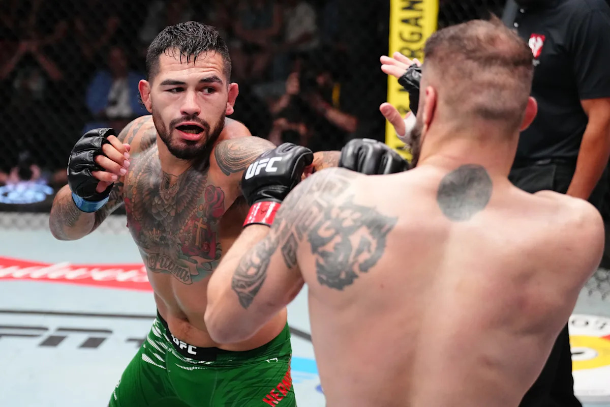 UFC Vegas 109 Results: Anthony Hernandez’s Impressive Victory Over Roman Dolidze Extends His Win Streak to 8! UFC Vegas 109 Results: Anthony Hernandez’s Impressive Victory Over Roman Dolidze Extends His Win Streak to 8!
