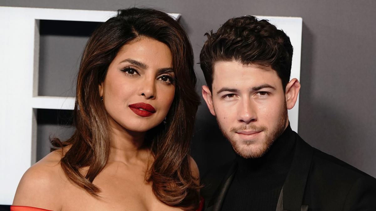Priyanka Chopra Opens Up About the Anxiety of Financial Uncertainty in Acting Priyanka Chopra Opens Up About the Anxiety of Financial Uncertainty in Acting