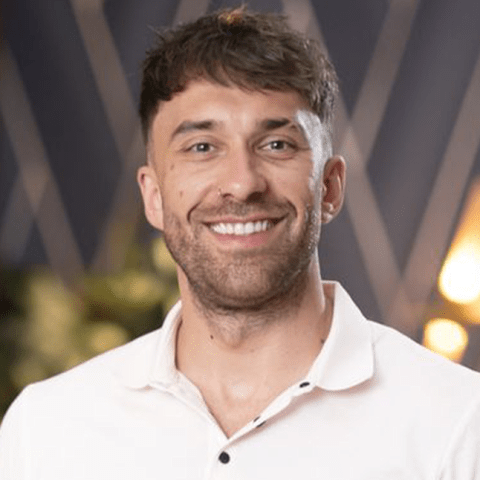 MAFS Star Billy’s Stunning Transformation: Fans Can’t Believe How Gorgeous He Looks! MAFS Star Billy’s Stunning Transformation: Fans Can’t Believe How Gorgeous He Looks!