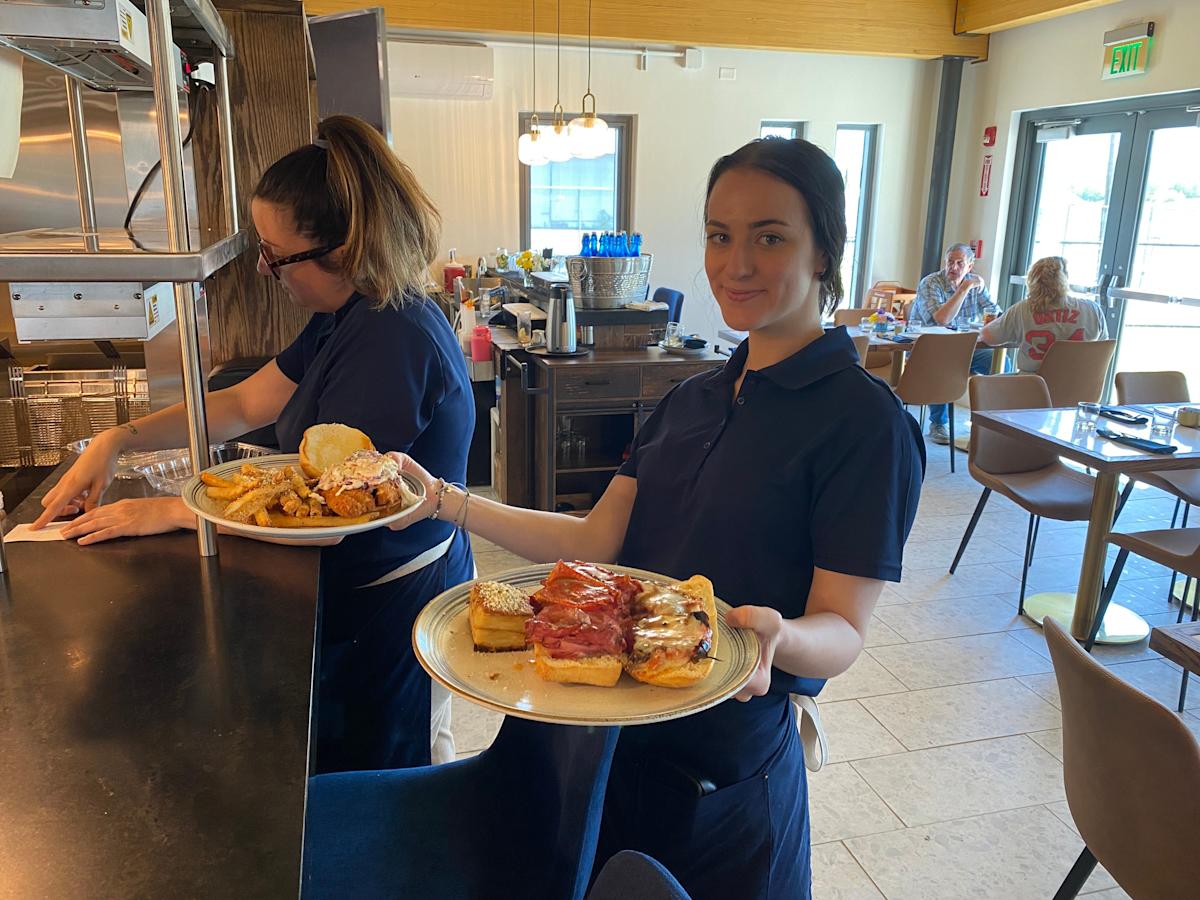 Celebrate Mother’s Day with Brunch and Mimosas: Top Greater Taunton Restaurants to Book Now! Celebrate Mother’s Day with Brunch and Mimosas: Top Greater Taunton Restaurants to Book Now!