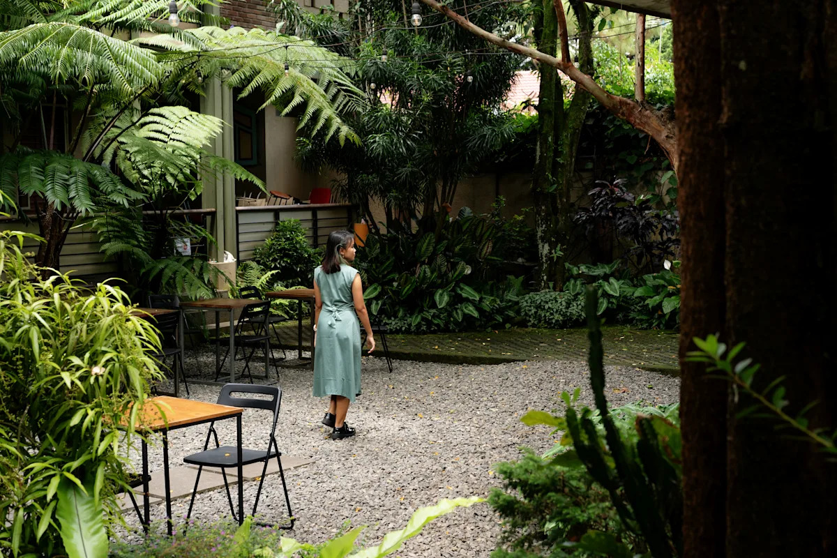 Achievable Sustainable New Year’s Resolutions You Can Stick With All Year Long Achievable Sustainable New Year’s Resolutions You Can Stick With All Year Long