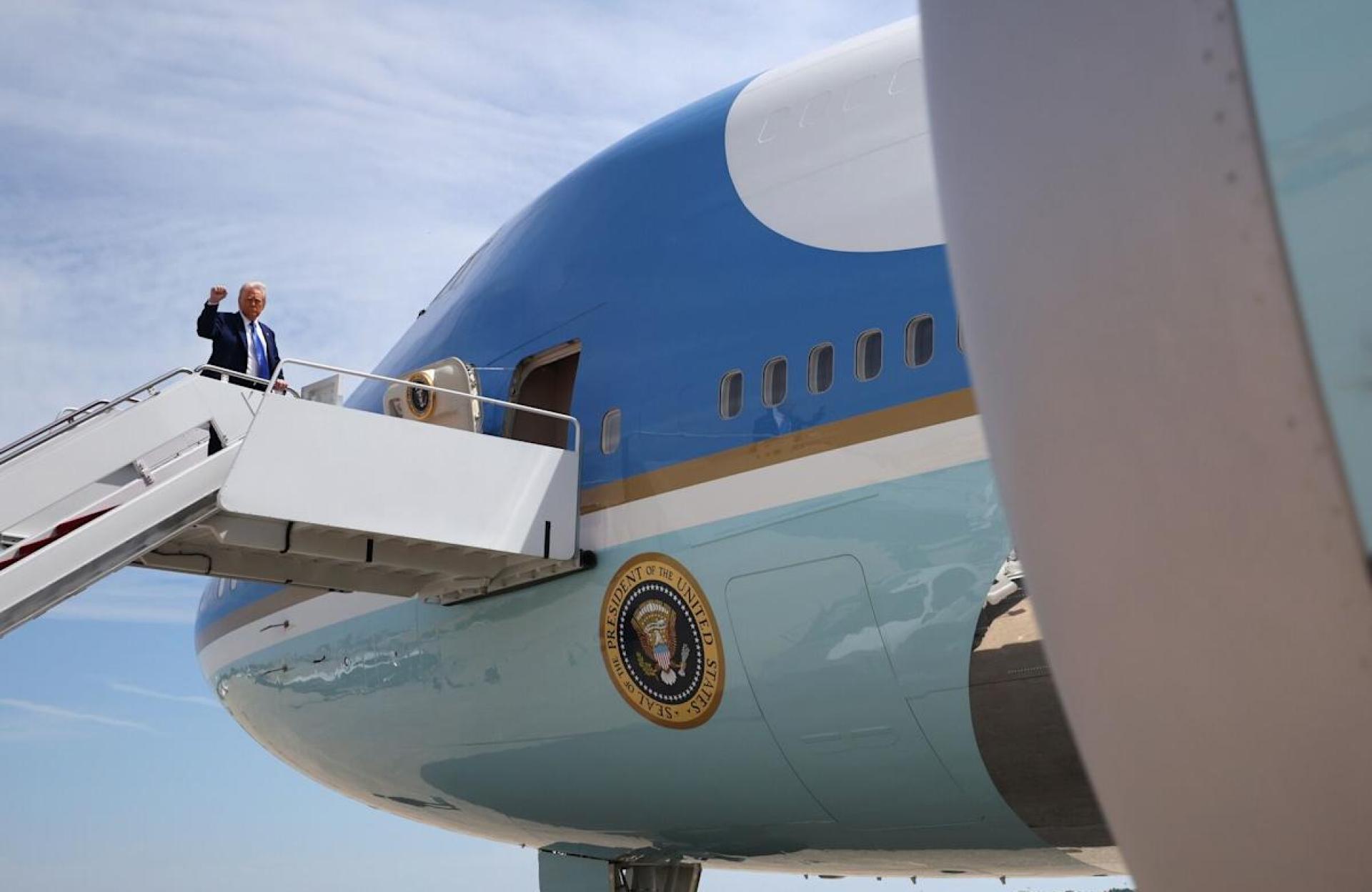 Why Trump’s Gifted Qatar Jet Has Experts Alarmed: A Deep Dive into Its Spyworld Implications Why Trump’s Gifted Qatar Jet Has Experts Alarmed: A Deep Dive into Its Spyworld Implications