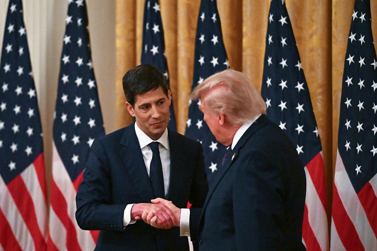 New Fed Chair Kevin Warsh Indicates Potential Return to Alan Greenspan’s Strategy: What This Means for the Economy New Fed Chair Kevin Warsh Indicates Potential Return to Alan Greenspan’s Strategy: What This Means for the Economy