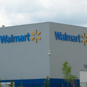 Outrage Grows as Walmart Food Aisles Blocked Off with Caution Tape: ‘This Happens All the Time!’ Outrage Grows as Walmart Food Aisles Blocked Off with Caution Tape: ‘This Happens All the Time!’