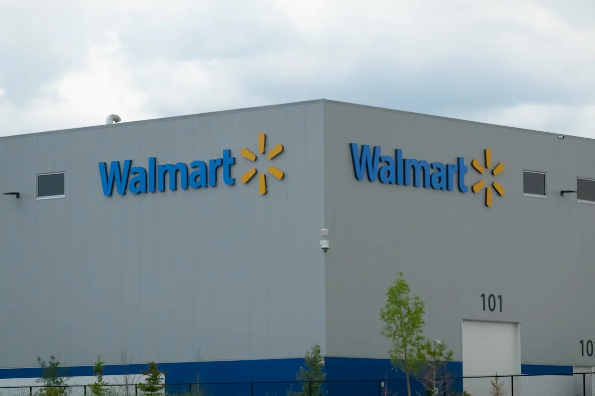 Outrage Grows as Walmart Food Aisles Blocked Off with Caution Tape: ‘This Happens All the Time!’ Outrage Grows as Walmart Food Aisles Blocked Off with Caution Tape: ‘This Happens All the Time!’