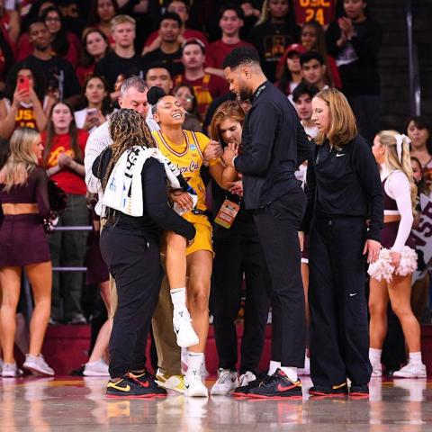 March Madness 2025: Heartbreaking Injury for USC Star JuJu Watkins in Duel Against Mississippi State March Madness 2025: Heartbreaking Injury for USC Star JuJu Watkins in Duel Against Mississippi State