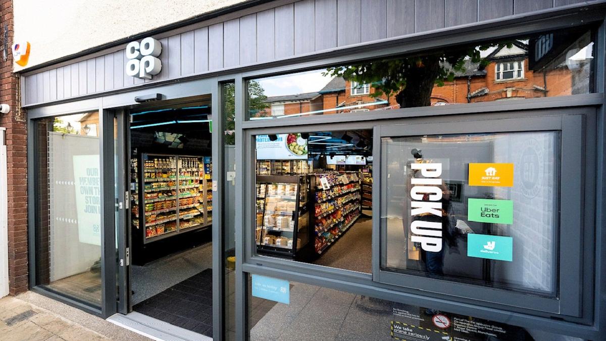 Discover the UK’s First ‘Food-for-Now’ Microstore from Co-op: Your New Go-To for Fresh Convenience! Discover the UK’s First ‘Food-for-Now’ Microstore from Co-op: Your New Go-To for Fresh Convenience!