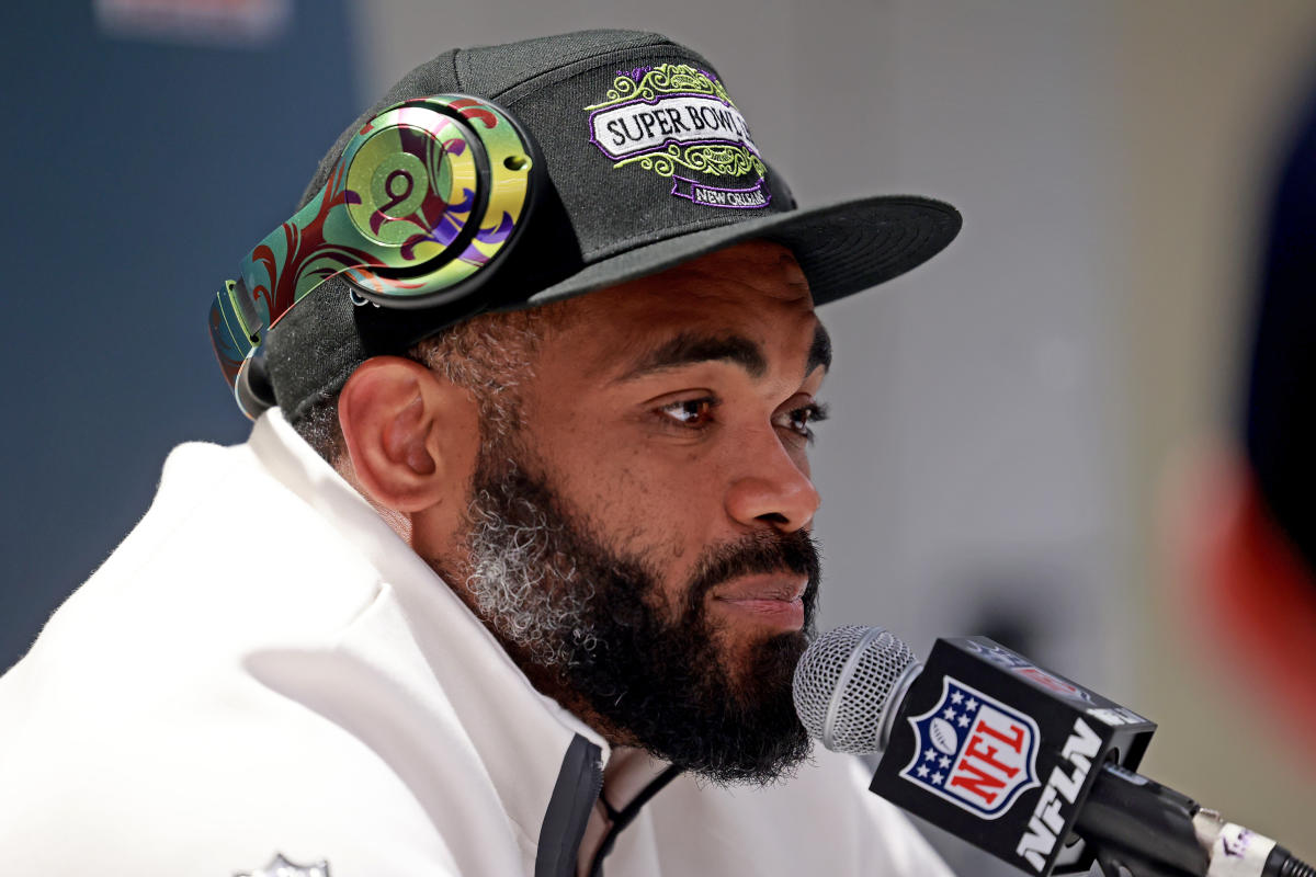 Super Bowl 2025 Injury Update: Brandon Graham’s Status Uncertain, DeVonta Smith Ready to Shine! Super Bowl 2025 Injury Update: Brandon Graham’s Status Uncertain, DeVonta Smith Ready to Shine!