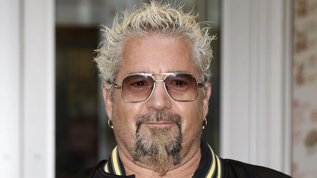 Guy Fieri’s Mind-Blowing Salad Discovery on Diners, Drive-Ins and Dives: You Won’t Believe What He Had to Say! Guy Fieri’s Mind-Blowing Salad Discovery on Diners, Drive-Ins and Dives: You Won’t Believe What He Had to Say!