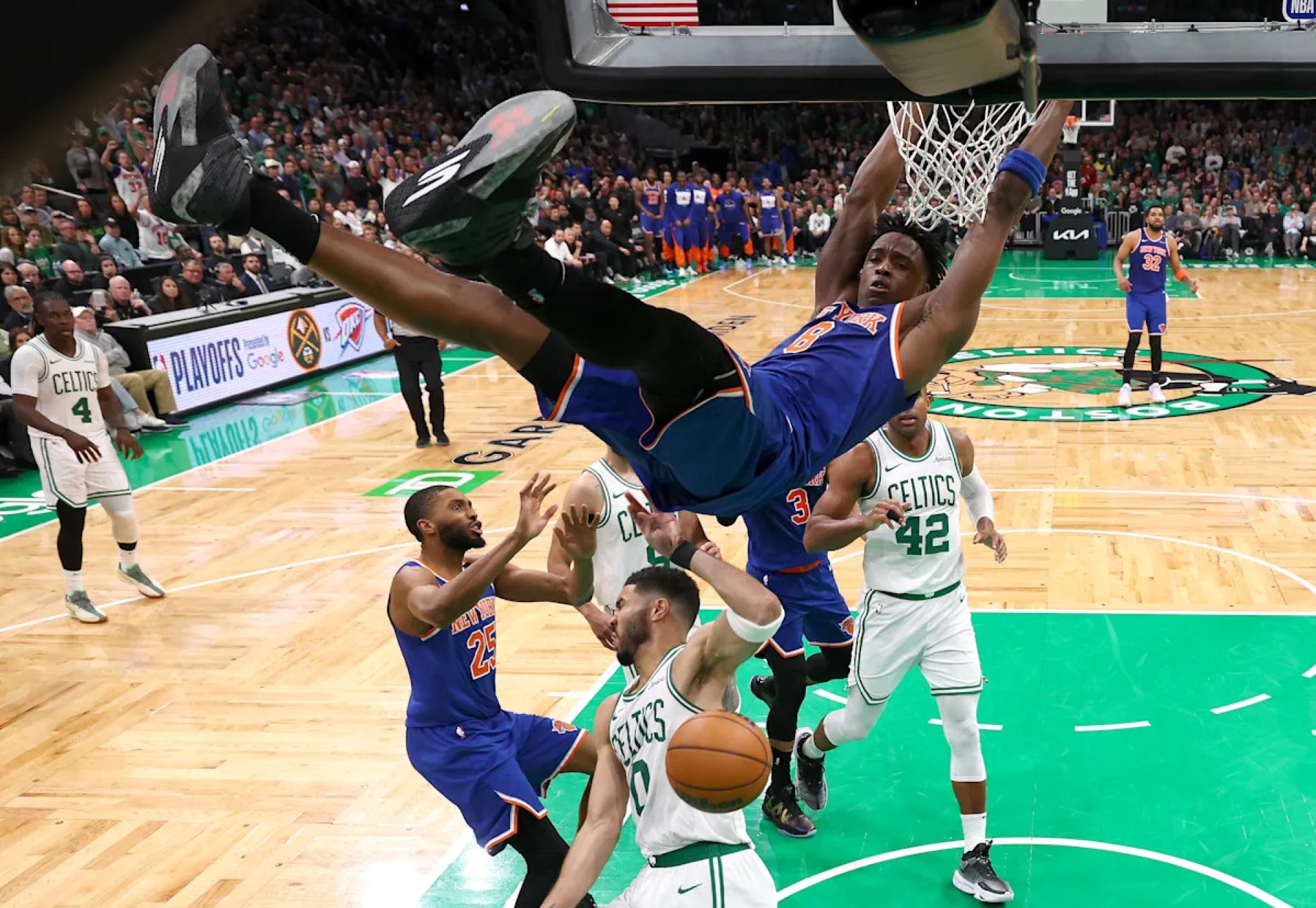 Knicks Pull Off Thrilling Comeback: Overcome 20-Point Deficit to Stun Celtics in Overtime Win of Eastern Semifinals Game 1! Knicks Pull Off Thrilling Comeback: Overcome 20-Point Deficit to Stun Celtics in Overtime Win of Eastern Semifinals Game 1!