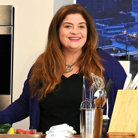 30-Second Healthy Spinach Side Dish: Alex Guarnaschelli’s Quick and Delicious Recipe! 30-Second Healthy Spinach Side Dish: Alex Guarnaschelli’s Quick and Delicious Recipe!