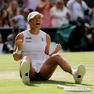 Iga Świątek Claims First Wimbledon Title: Dominates Amanda Anisimova in Straight Sets at 2025 Women’s Singles Final Iga Świątek Claims First Wimbledon Title: Dominates Amanda Anisimova in Straight Sets at 2025 Women’s Singles Final