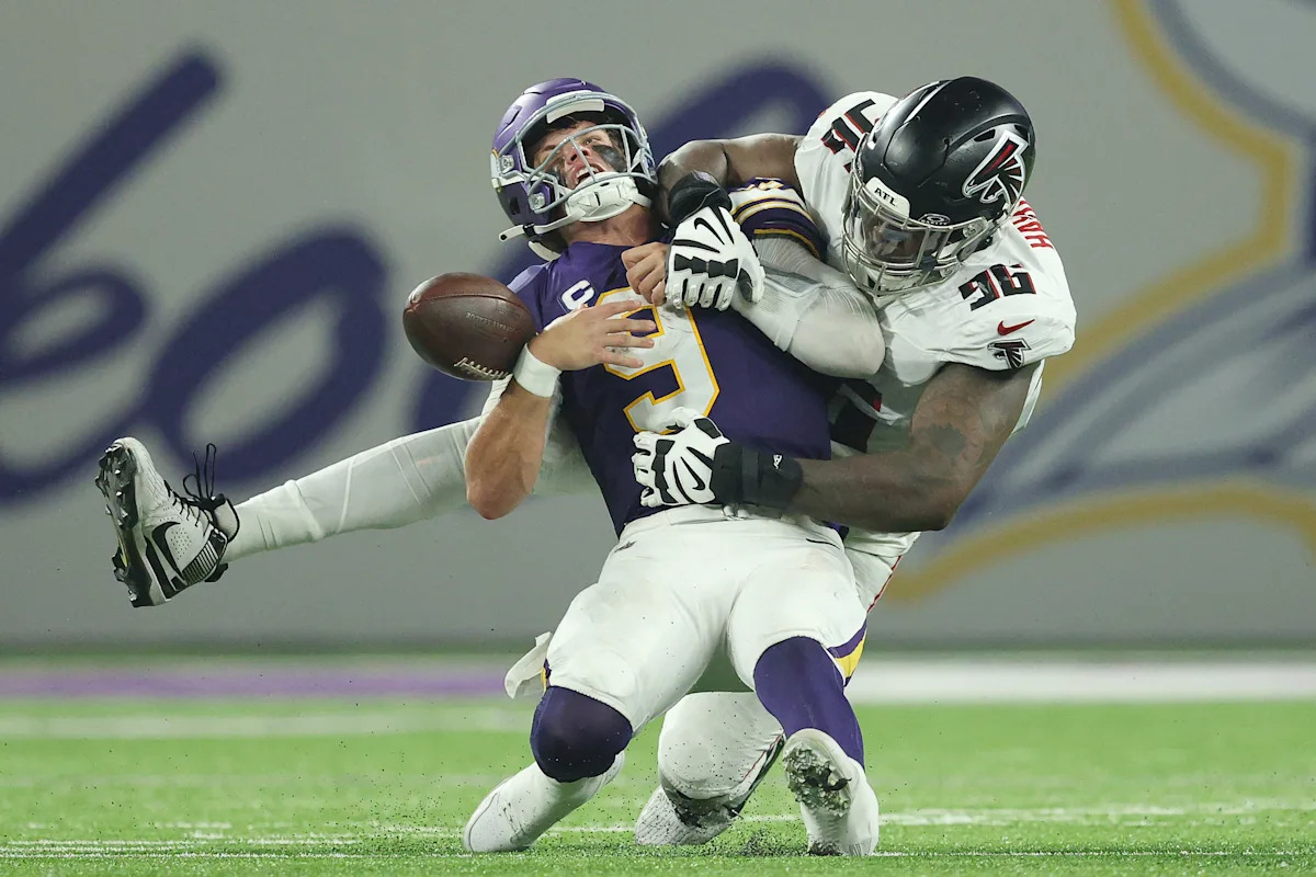 Thrilling Showdown: Falcons Triumph Over Vikings 22-6, Led by J.J. McCarthy’s Stellar Defense! Thrilling Showdown: Falcons Triumph Over Vikings 22-6, Led by J.J. McCarthy’s Stellar Defense!