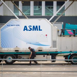 ASML Adjusts 2026 Growth Forecast Amid Increasing Trade War Pressures on Sales ASML Adjusts 2026 Growth Forecast Amid Increasing Trade War Pressures on Sales