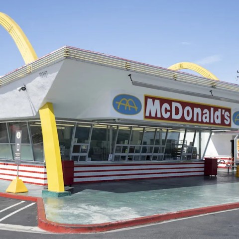 Discover the Hidden Treasure: Valuable Vintage Fast Food Memorabilia Every Collector Wants! Discover the Hidden Treasure: Valuable Vintage Fast Food Memorabilia Every Collector Wants!