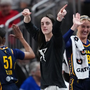 Exciting Comeback: Caitlin Clark Set to Return for Fever Against Valkyries After 5-Game Injury Hiatus! Exciting Comeback: Caitlin Clark Set to Return for Fever Against Valkyries After 5-Game Injury Hiatus!