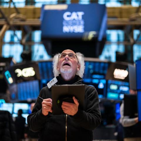 Market Update: Dow, S&P 500, and Nasdaq Take a Hit as Powell Warns of Tariff Challenges and Nvidia Crashes Market Update: Dow, S&P 500, and Nasdaq Take a Hit as Powell Warns of Tariff Challenges and Nvidia Crashes