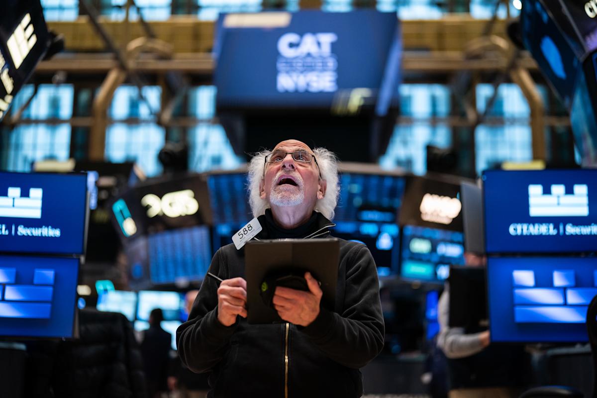 Market Update: Dow, S&P 500, and Nasdaq Take a Hit as Powell Warns of Tariff Challenges and Nvidia Crashes Market Update: Dow, S&P 500, and Nasdaq Take a Hit as Powell Warns of Tariff Challenges and Nvidia Crashes
