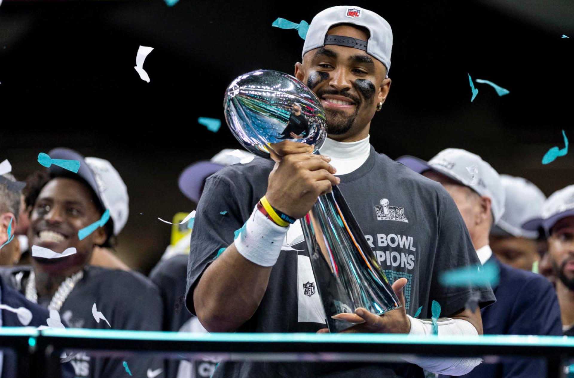 Is Jalen Hurts the Next Tom Brady? Unpacking the Eagles QB’s Path to Greatness Is Jalen Hurts the Next Tom Brady? Unpacking the Eagles QB’s Path to Greatness