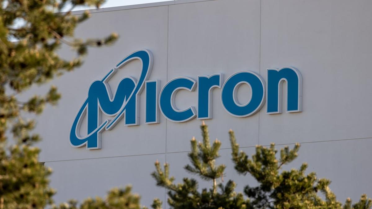 Micron Stock Soars: UBS Boosts Price Target by 300% Driven by Surging AI Demand Micron Stock Soars: UBS Boosts Price Target by 300% Driven by Surging AI Demand