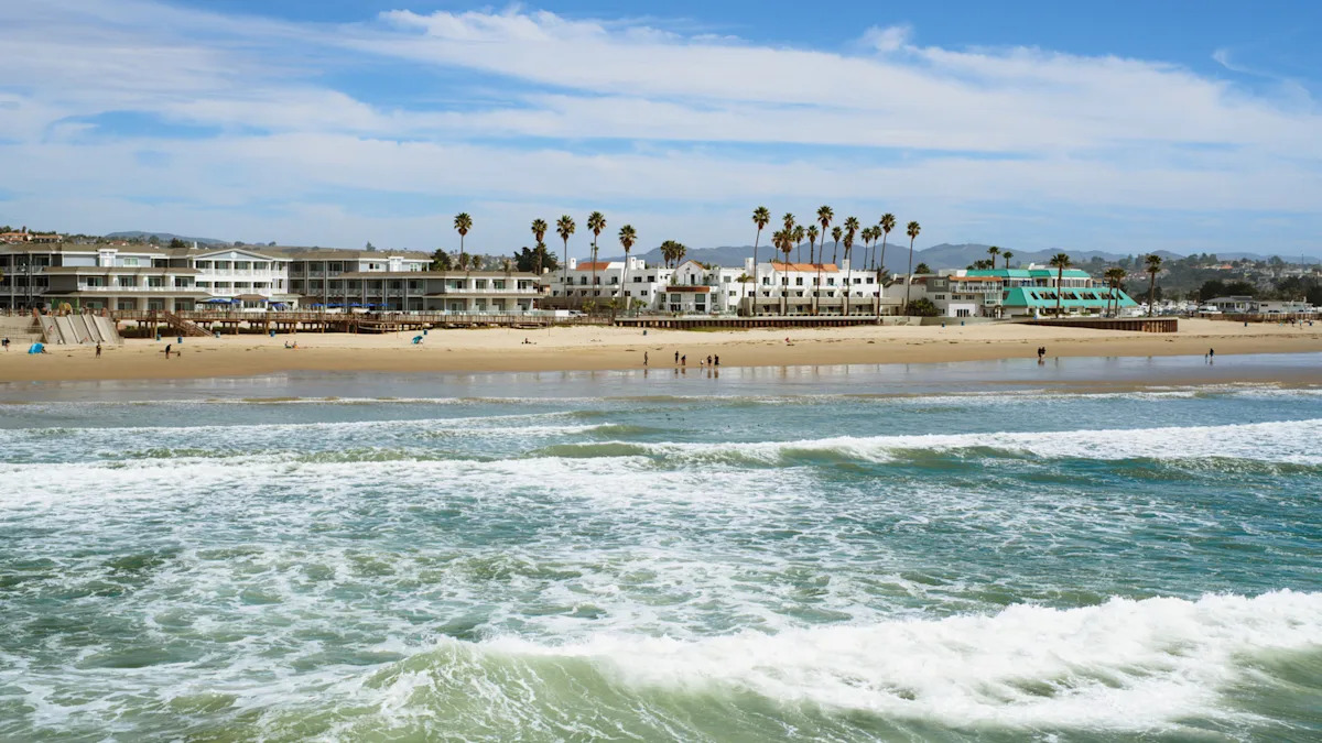 Discover California’s Classic Beach Town: Seafood Delights, Breathtaking Sunsets, and an Unforgettable Sand Art Festival! Discover California’s Classic Beach Town: Seafood Delights, Breathtaking Sunsets, and an Unforgettable Sand Art Festival!