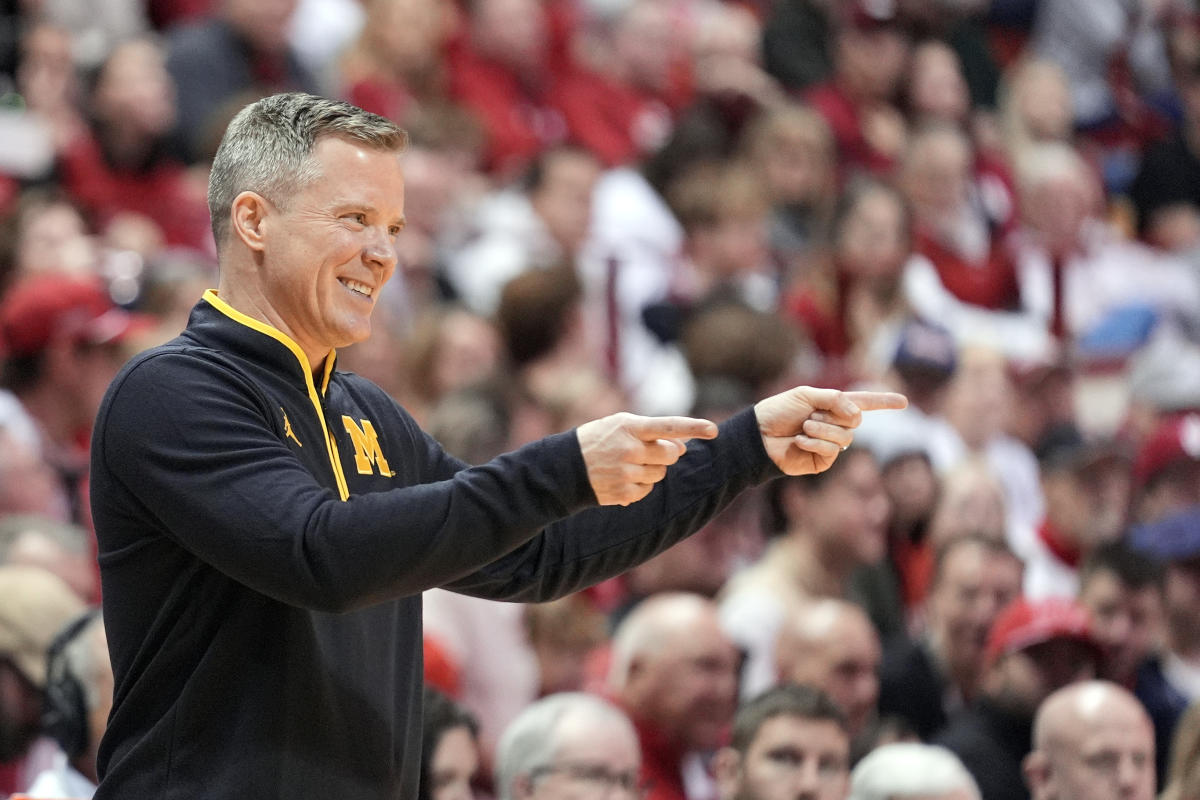 Indiana’s Heart-Stopping 3/4-Court Buzzer-Beater: A Tough 70-67 Loss to Michigan Indiana’s Heart-Stopping 3/4-Court Buzzer-Beater: A Tough 70-67 Loss to Michigan
