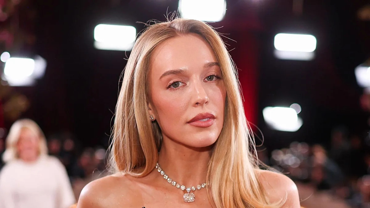 Alex Cooper of Call Her Daddy Joyfully Announces Pregnancy Amid Controversy Alex Cooper of Call Her Daddy Joyfully Announces Pregnancy Amid Controversy