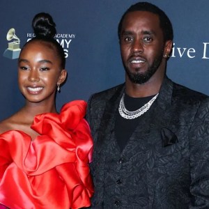 Diddy’s Daughters Face Embarrassment: Rollercoaster Ride Cut Short After Tense Confrontation with Conductor Diddy’s Daughters Face Embarrassment: Rollercoaster Ride Cut Short After Tense Confrontation with Conductor