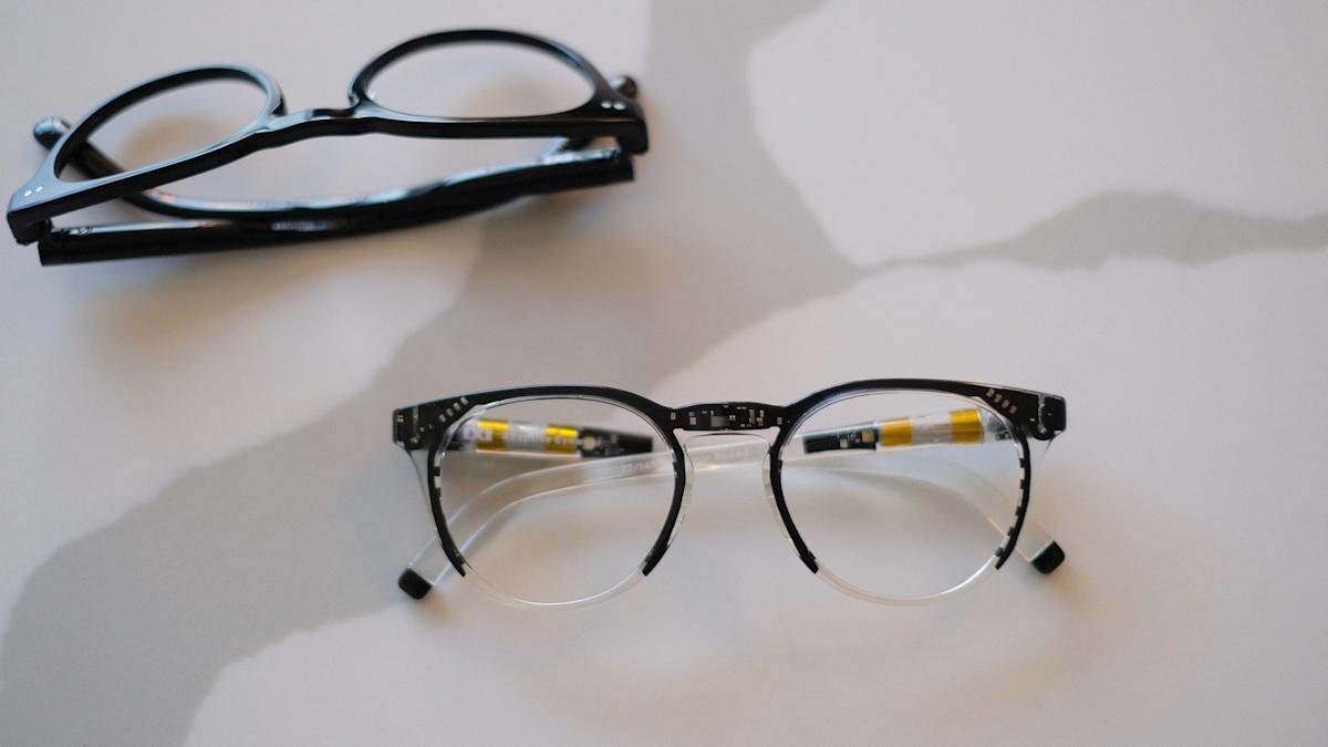 Say Goodbye to Multifocal Glasses: IXI’s Cutting-Edge Autofocusing Lenses Are Almost Here! Say Goodbye to Multifocal Glasses: IXI’s Cutting-Edge Autofocusing Lenses Are Almost Here!