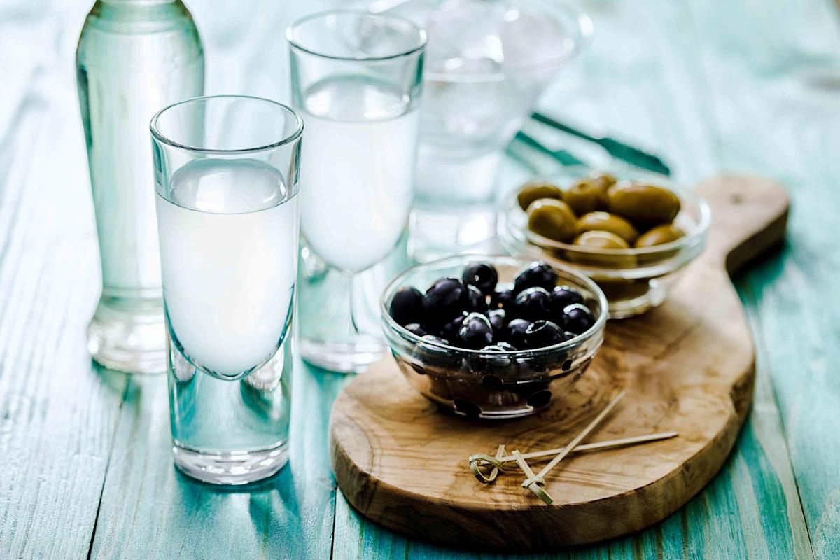 Discover Ouzo: Your Ultimate Guide to Greece’s Beloved National Drink Discover Ouzo: Your Ultimate Guide to Greece’s Beloved National Drink