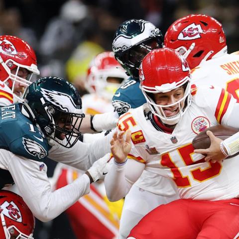 How the Eagles Dominated Patrick Mahomes and the Chiefs Without Needing a Stellar Performance from Saquon Barkley How the Eagles Dominated Patrick Mahomes and the Chiefs Without Needing a Stellar Performance from Saquon Barkley