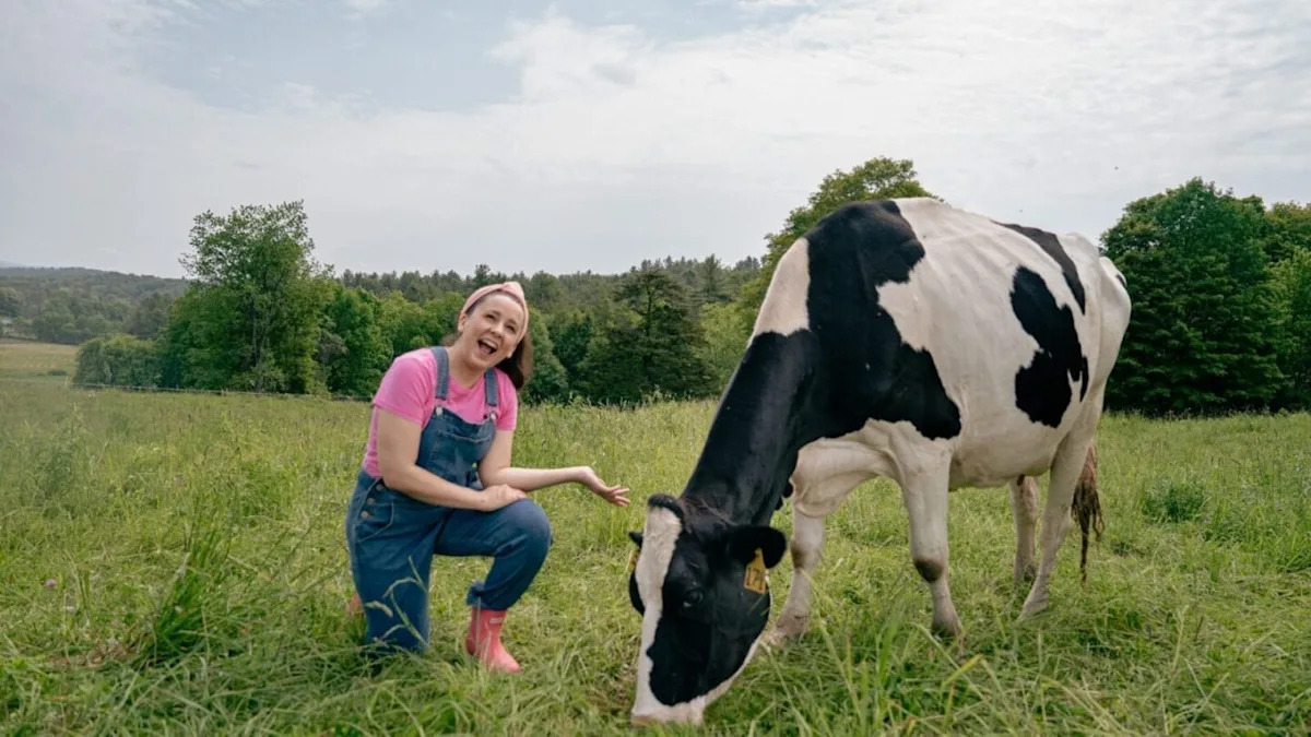 Overcoming Childhood Hunger: Ms. Rachel’s Insights on Food Insecurity and Nurturing Conversations with Kids Overcoming Childhood Hunger: Ms. Rachel’s Insights on Food Insecurity and Nurturing Conversations with Kids