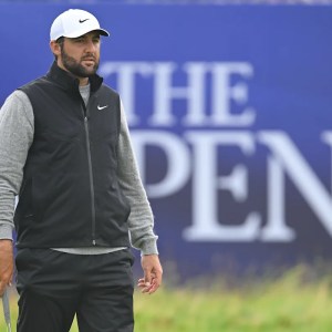 British Open Round 1 Highlights: Scottie Scheffler’s Thrilling Comeback Leaves Him Close Behind the Leaders British Open Round 1 Highlights: Scottie Scheffler’s Thrilling Comeback Leaves Him Close Behind the Leaders
