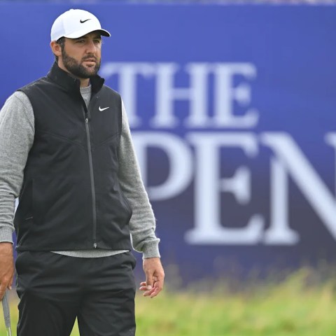 British Open Round 1 Highlights: Scottie Scheffler’s Thrilling Comeback Leaves Him Close Behind the Leaders British Open Round 1 Highlights: Scottie Scheffler’s Thrilling Comeback Leaves Him Close Behind the Leaders
