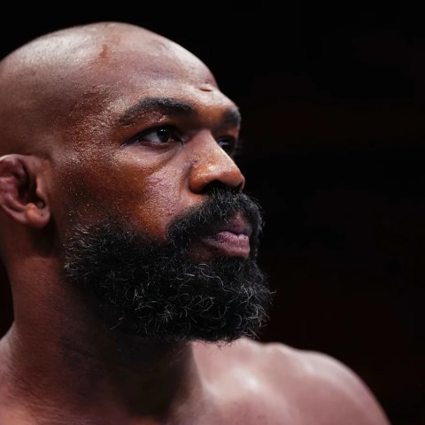 Jon Jones Announces Retirement While Facing New Criminal Charge for Fleeing Car Crash Scene Jon Jones Announces Retirement While Facing New Criminal Charge for Fleeing Car Crash Scene