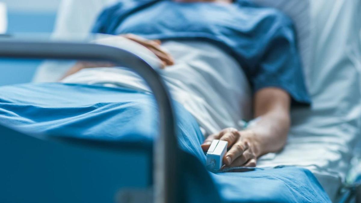 Heartbreaking News: Pop Icon Hospitalized Just 6 Weeks After Cancer Surgery at 37 Heartbreaking News: Pop Icon Hospitalized Just 6 Weeks After Cancer Surgery at 37