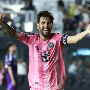Lionel Messi Makes Comeback: Delivers Two Goals to Propel Inter Miami into Leagues Cup Final! Lionel Messi Makes Comeback: Delivers Two Goals to Propel Inter Miami into Leagues Cup Final!