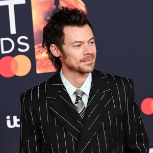 Harry Styles’ Team Addresses Fan Concerns Over Blocked Views at ‘Together, Together’ Tour Harry Styles’ Team Addresses Fan Concerns Over Blocked Views at ‘Together, Together’ Tour