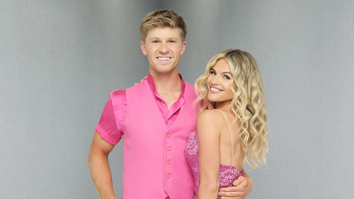 Derek Hough Lauds Robert Irwin’s ‘Best First Dance’ Ever in ‘Dancing with the Stars’ Season 34 Premiere! Derek Hough Lauds Robert Irwin’s ‘Best First Dance’ Ever in ‘Dancing with the Stars’ Season 34 Premiere!