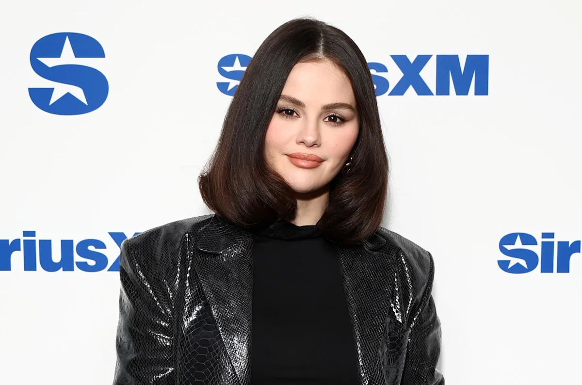 “Selena Gomez Opens Up About Her Emotional Wedding to Benny Blanco: ‘Everything Could Be Gone Tomorrow’” “Selena Gomez Opens Up About Her Emotional Wedding to Benny Blanco: ‘Everything Could Be Gone Tomorrow’”