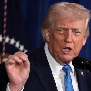 Live Updates on Trump Tariffs: Bessent Dismisses Danish Treasury Sales, While Trump Lands in Davos Amid Greenland Market Turmoil Live Updates on Trump Tariffs: Bessent Dismisses Danish Treasury Sales, While Trump Lands in Davos Amid Greenland Market Turmoil