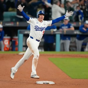 2025 World Series Thrills: Freddie Freeman’s Walk-Off Home Run Caps Off 18-Inning Epic, Tying Fall Classic Record! 2025 World Series Thrills: Freddie Freeman’s Walk-Off Home Run Caps Off 18-Inning Epic, Tying Fall Classic Record!