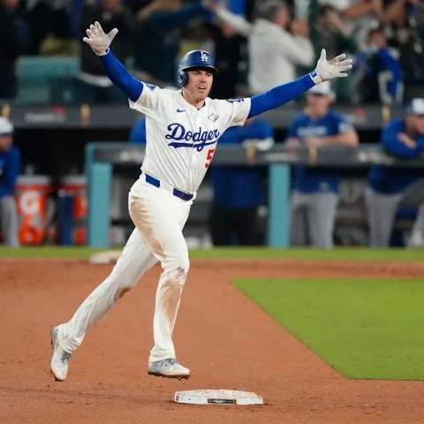 2025 World Series Thrills: Freddie Freeman’s Walk-Off Home Run Caps Off 18-Inning Epic, Tying Fall Classic Record! 2025 World Series Thrills: Freddie Freeman’s Walk-Off Home Run Caps Off 18-Inning Epic, Tying Fall Classic Record!