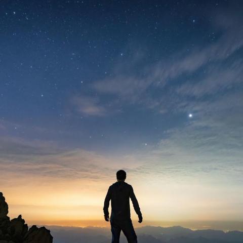 Unlocking the Mystery: New Study Reveals Where Geologists Can Find Elusive Gold Hydrogen Unlocking the Mystery: New Study Reveals Where Geologists Can Find Elusive Gold Hydrogen