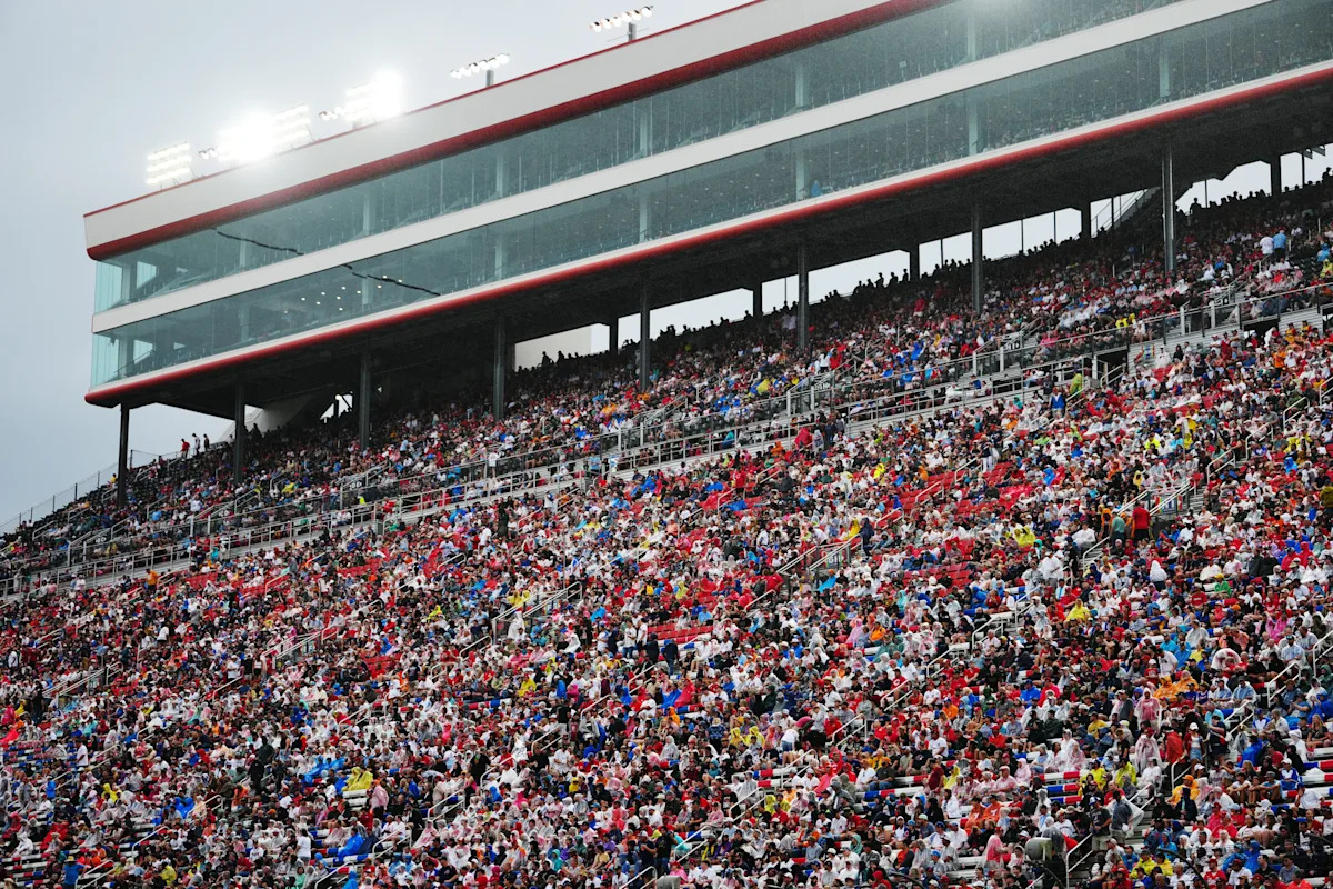 Rain Washes Out Exciting MLB Speedway Classic: Braves vs. Reds Stopped Before It Even Started Rain Washes Out Exciting MLB Speedway Classic: Braves vs. Reds Stopped Before It Even Started