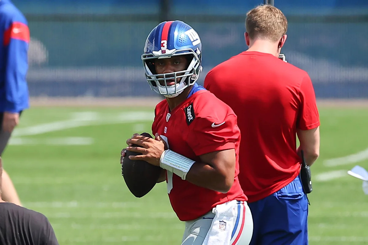 2025 NFL Training Camp Live Updates: Brian Daboll Confirms Russell Wilson as Giants’ Clear QB1! 2025 NFL Training Camp Live Updates: Brian Daboll Confirms Russell Wilson as Giants’ Clear QB1!
