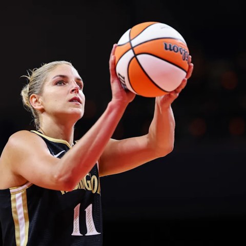 Elena Delle Donne Shares Emotional WNBA Retirement Announcement on Instagram: ‘This is the Right Decision for My Future’ Elena Delle Donne Shares Emotional WNBA Retirement Announcement on Instagram: ‘This is the Right Decision for My Future’