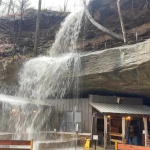 Discover Alabama’s Hidden Gem: The Ultimate Cave Watering Hole You Can’t Miss! Discover Alabama’s Hidden Gem: The Ultimate Cave Watering Hole You Can’t Miss!